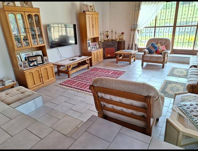 3 BEDROOM PROPERTY TO RENT IN CRAIGIEBURN